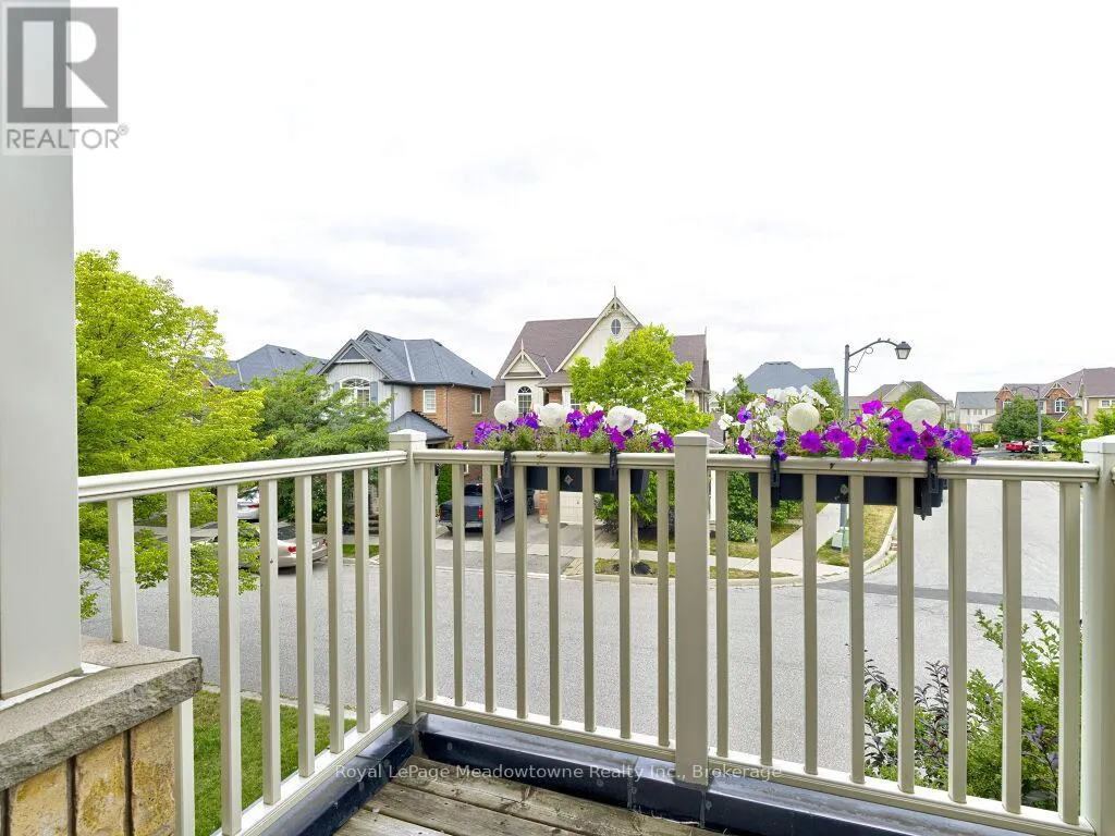 220 MAGURN GATE