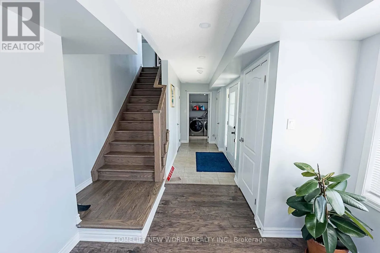 1593 LEBLANC COURT