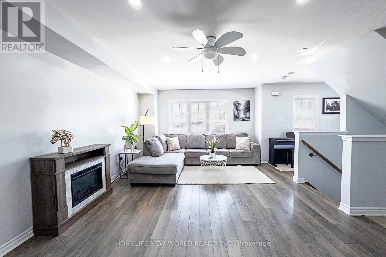 1593 LEBLANC COURT