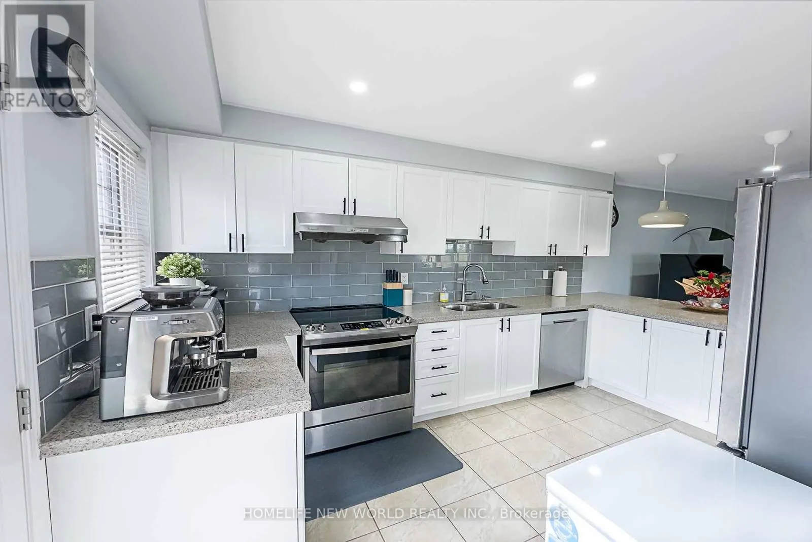 1593 LEBLANC COURT
