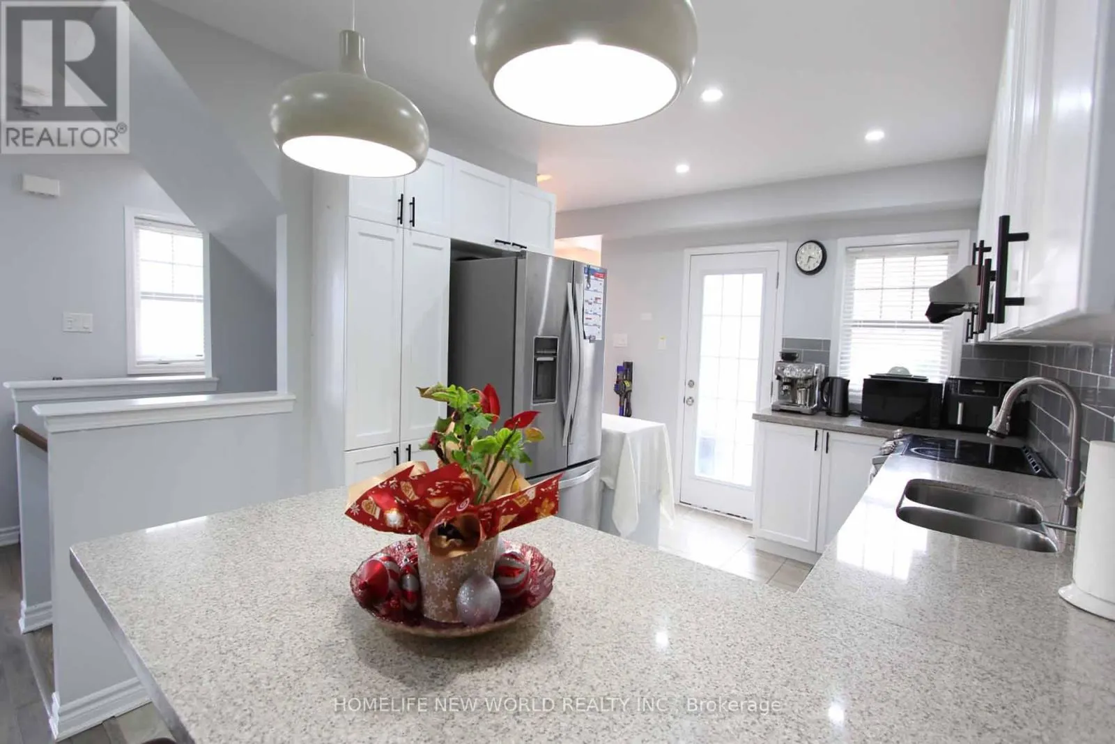 1593 LEBLANC COURT