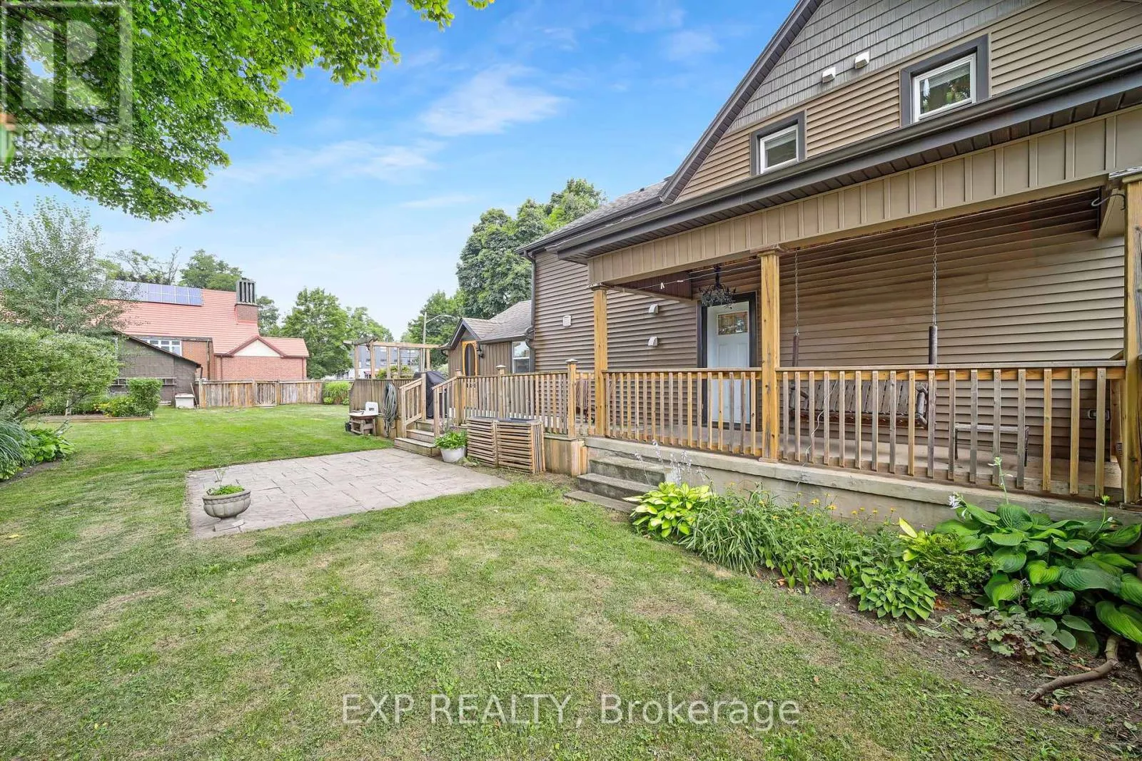 20 ELGIN STREET S
