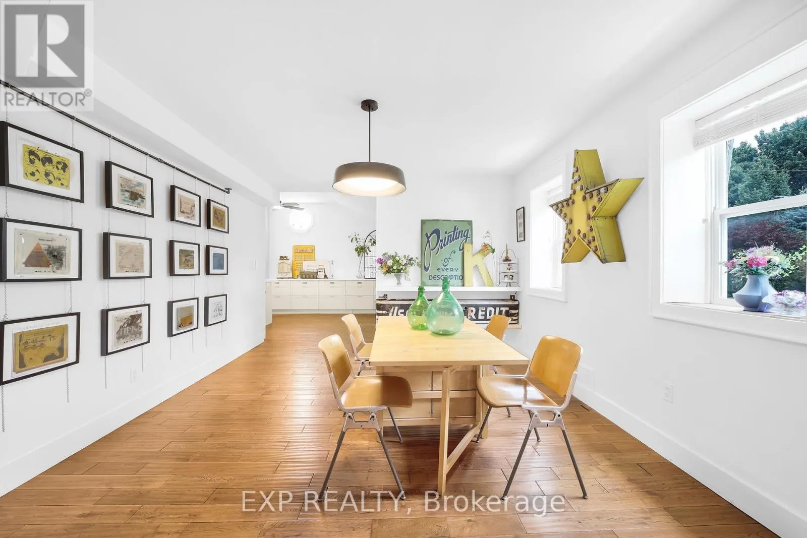 20 ELGIN STREET S