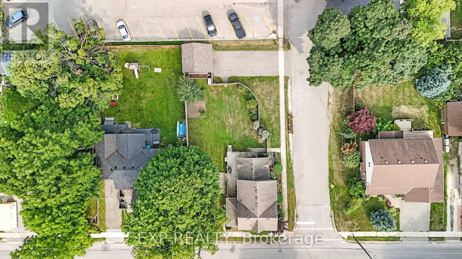 20 ELGIN STREET S