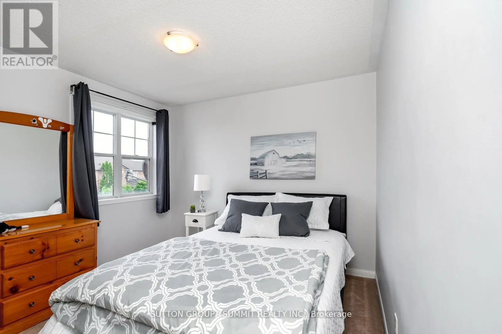 1283 ROBSON CRESCENT