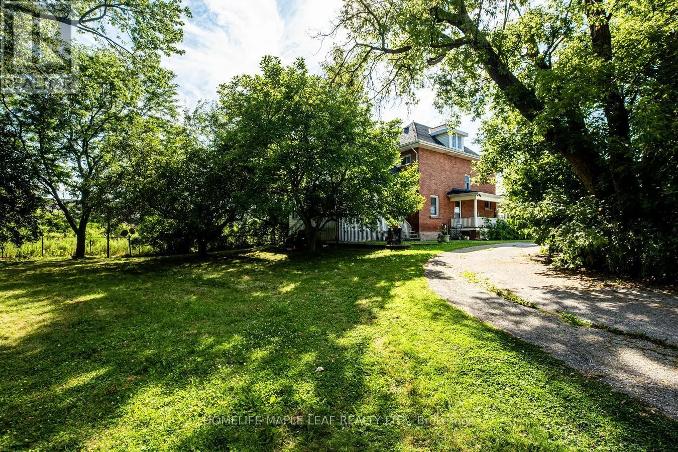 6830 MAIN STREET W