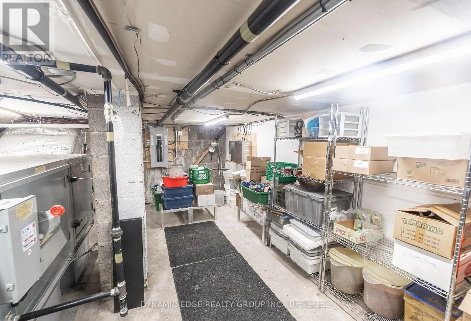 59 LAKESHORE ROAD E