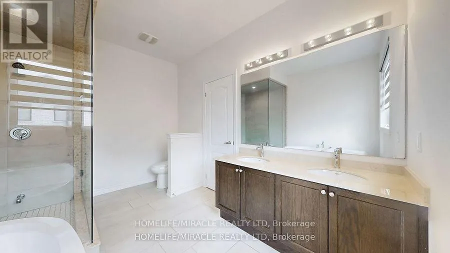 26 CALABRIA DRIVE