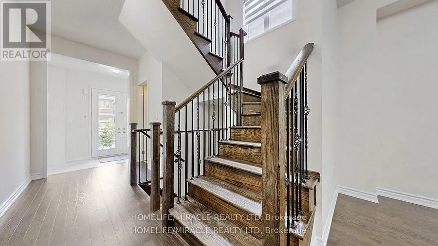 26 CALABRIA DRIVE