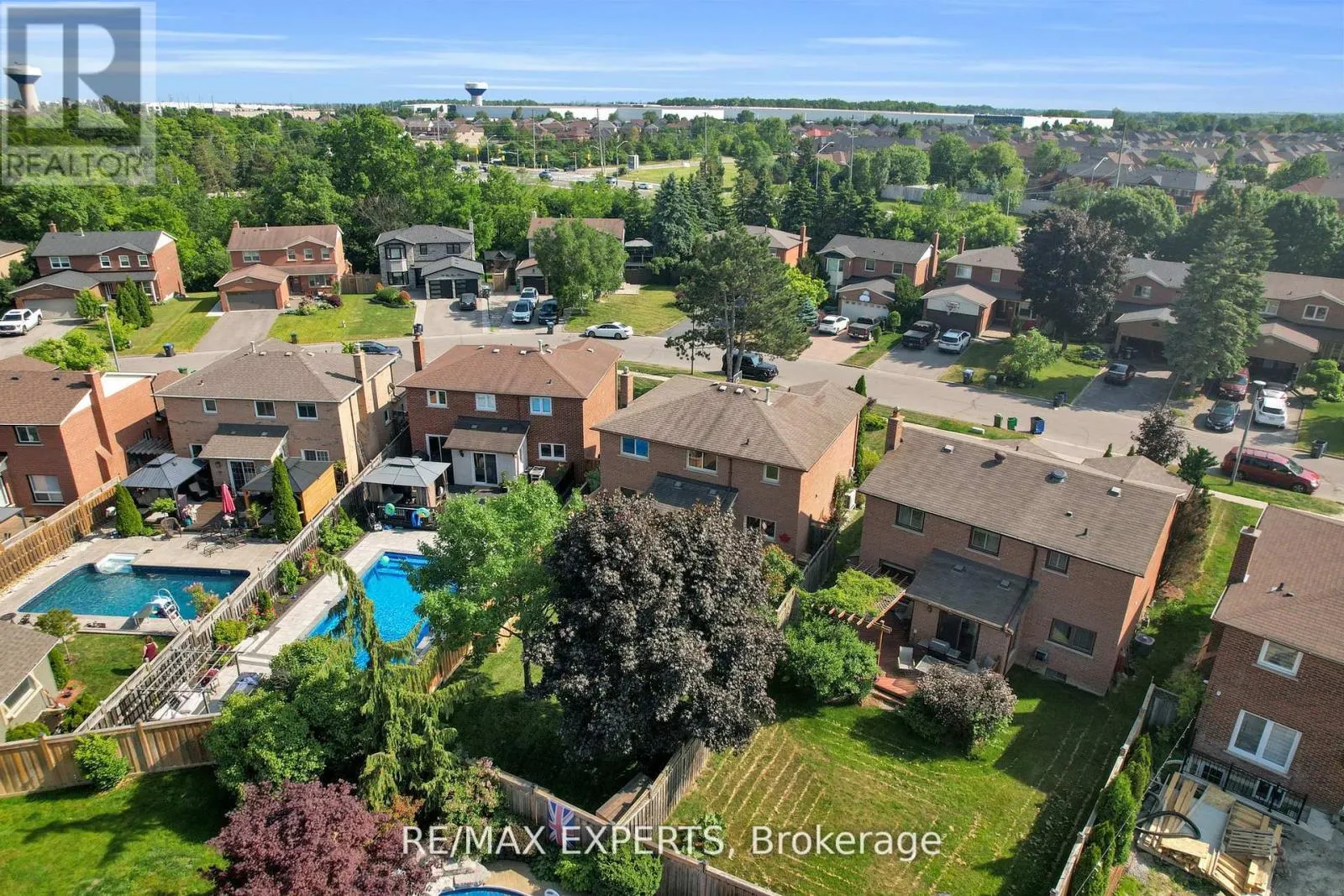 67 DE ROSE AVENUE