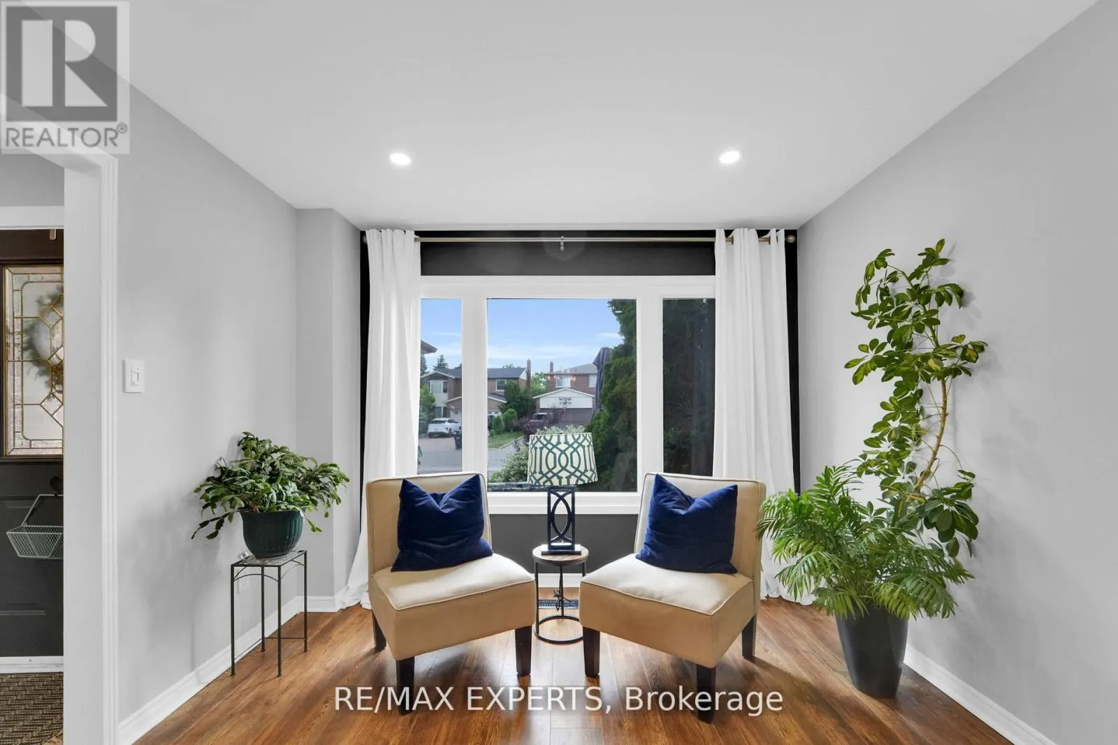 67 DE ROSE AVENUE