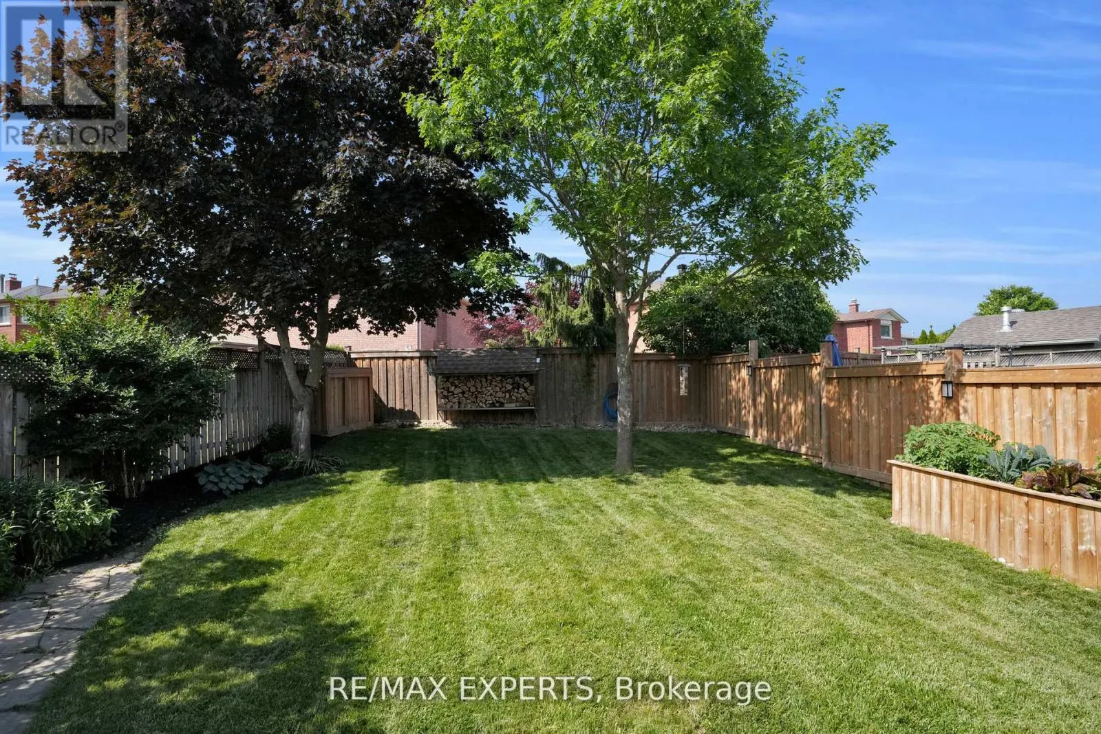 67 DE ROSE AVENUE