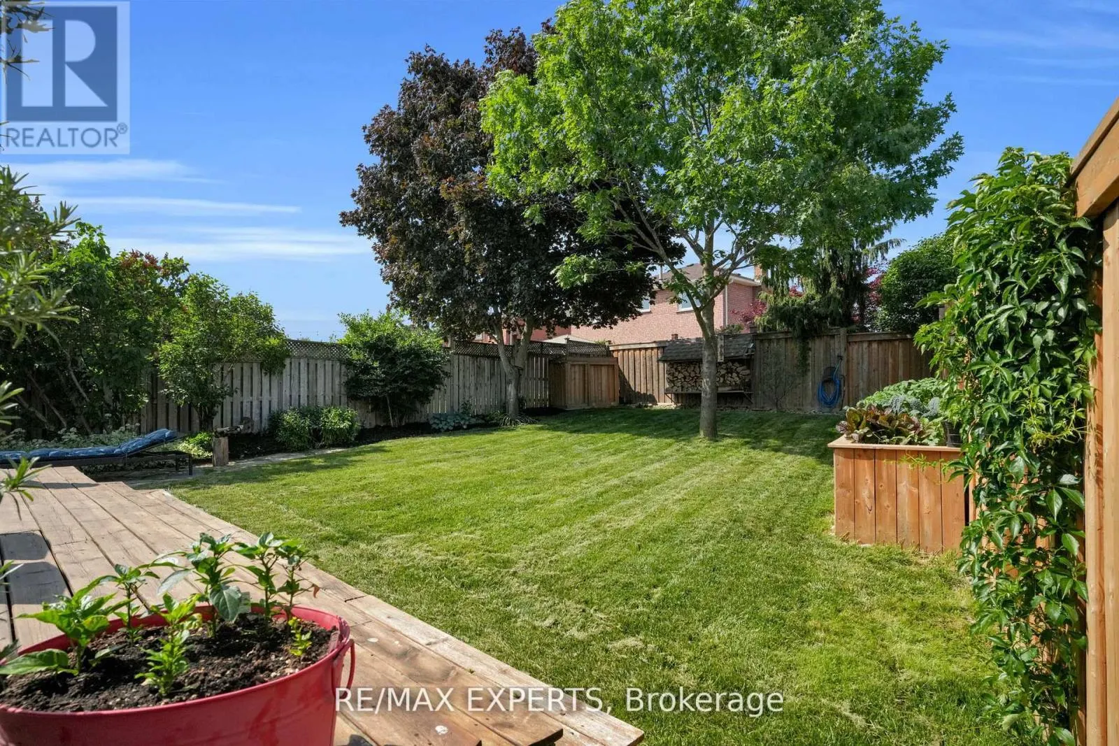 67 DE ROSE AVENUE