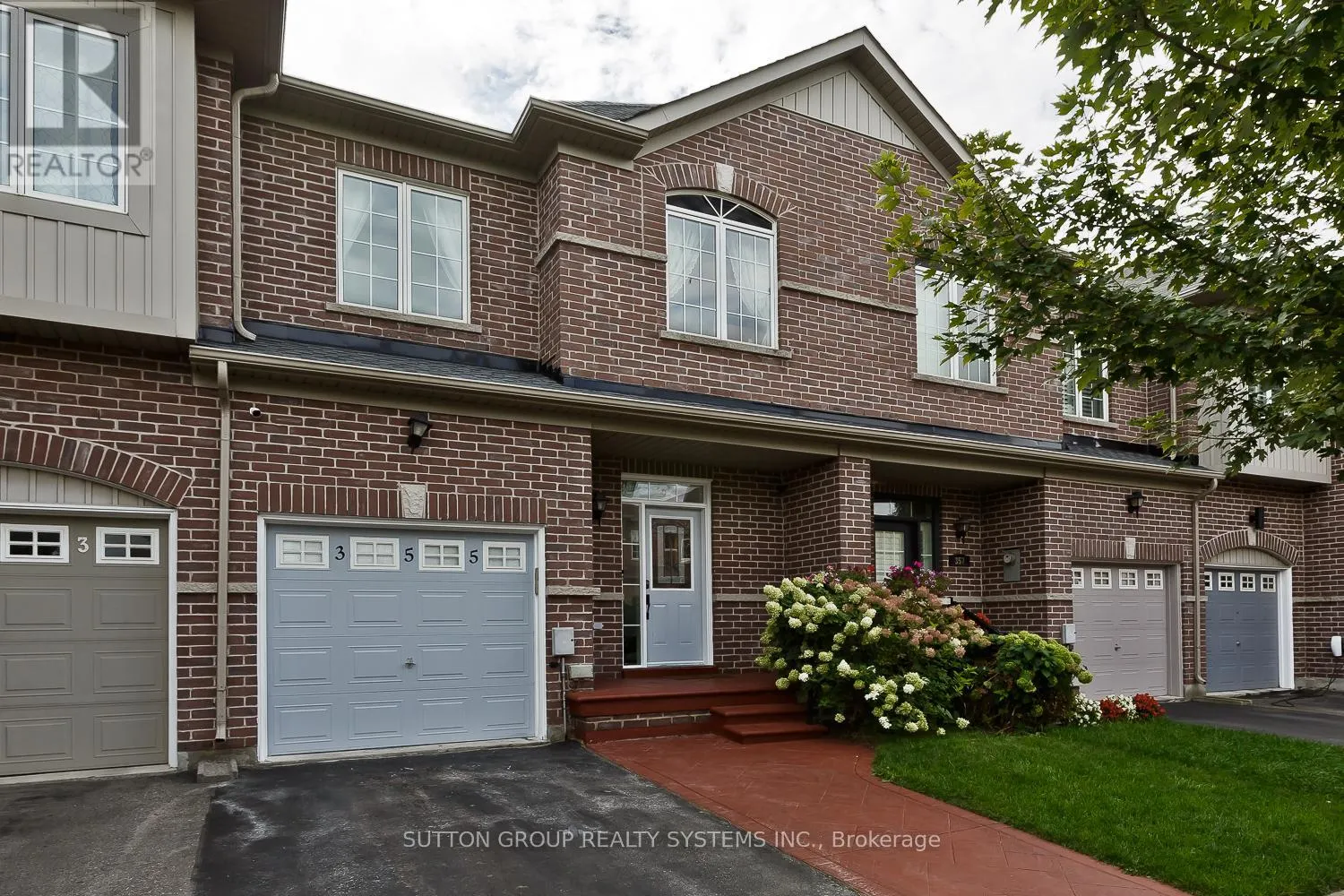 355 HOBBS CRESCENT