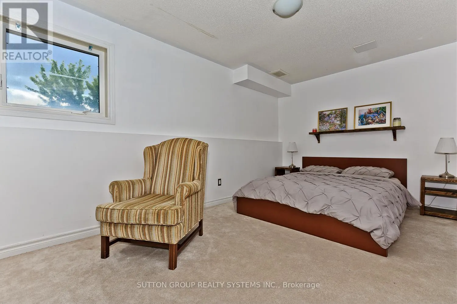 355 HOBBS CRESCENT