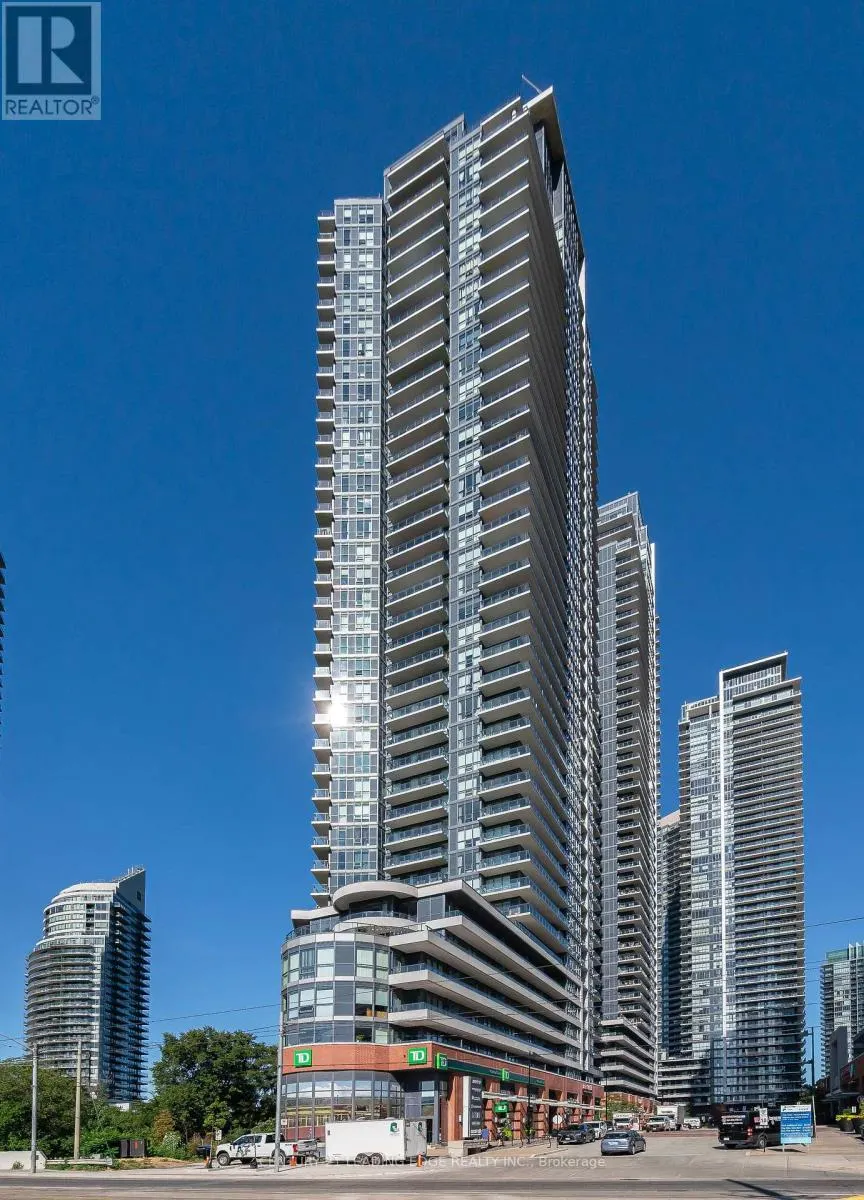 811 - 2212 LAKE SHORE BOULEVARD W
