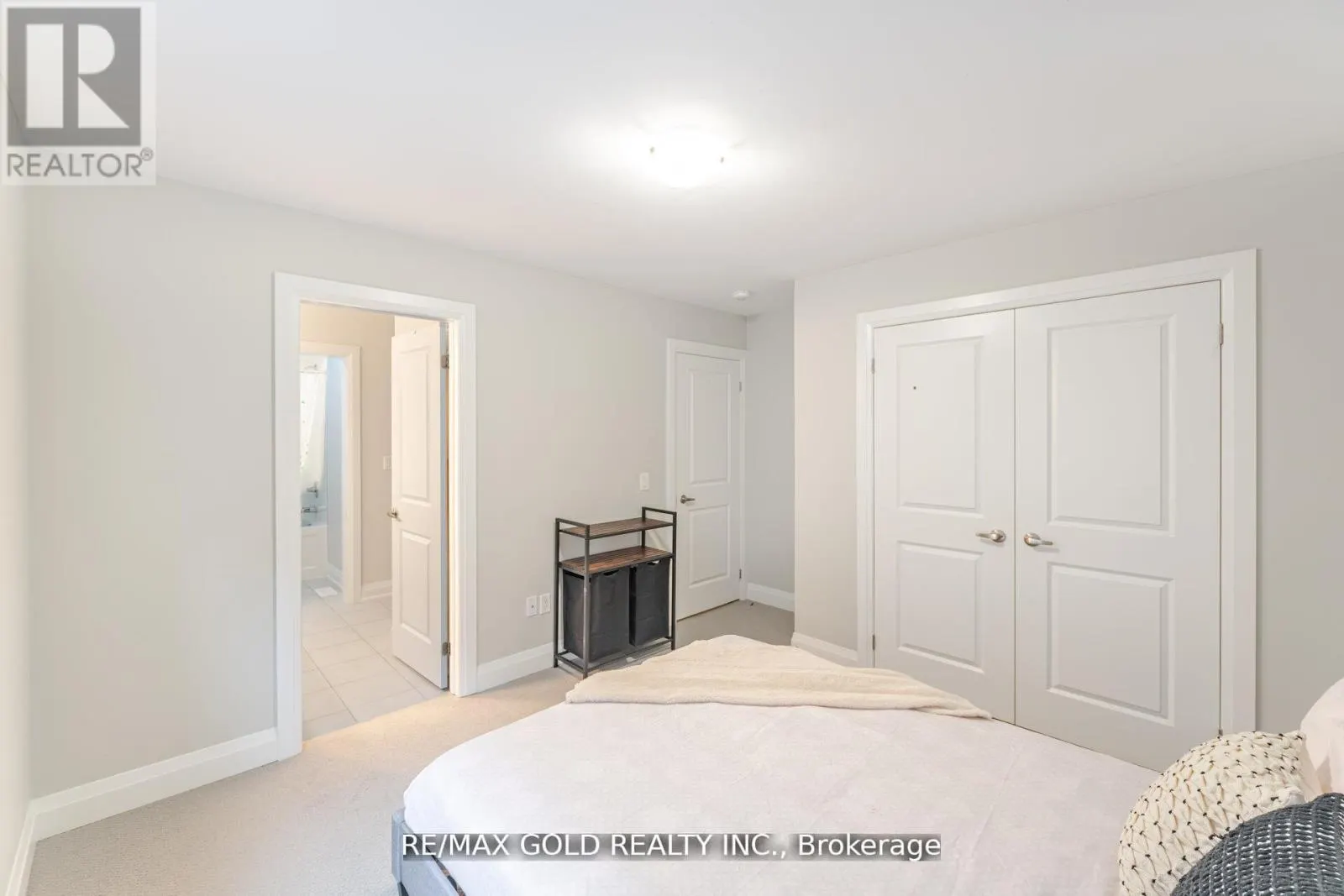 50 DONALD STEWART ROAD