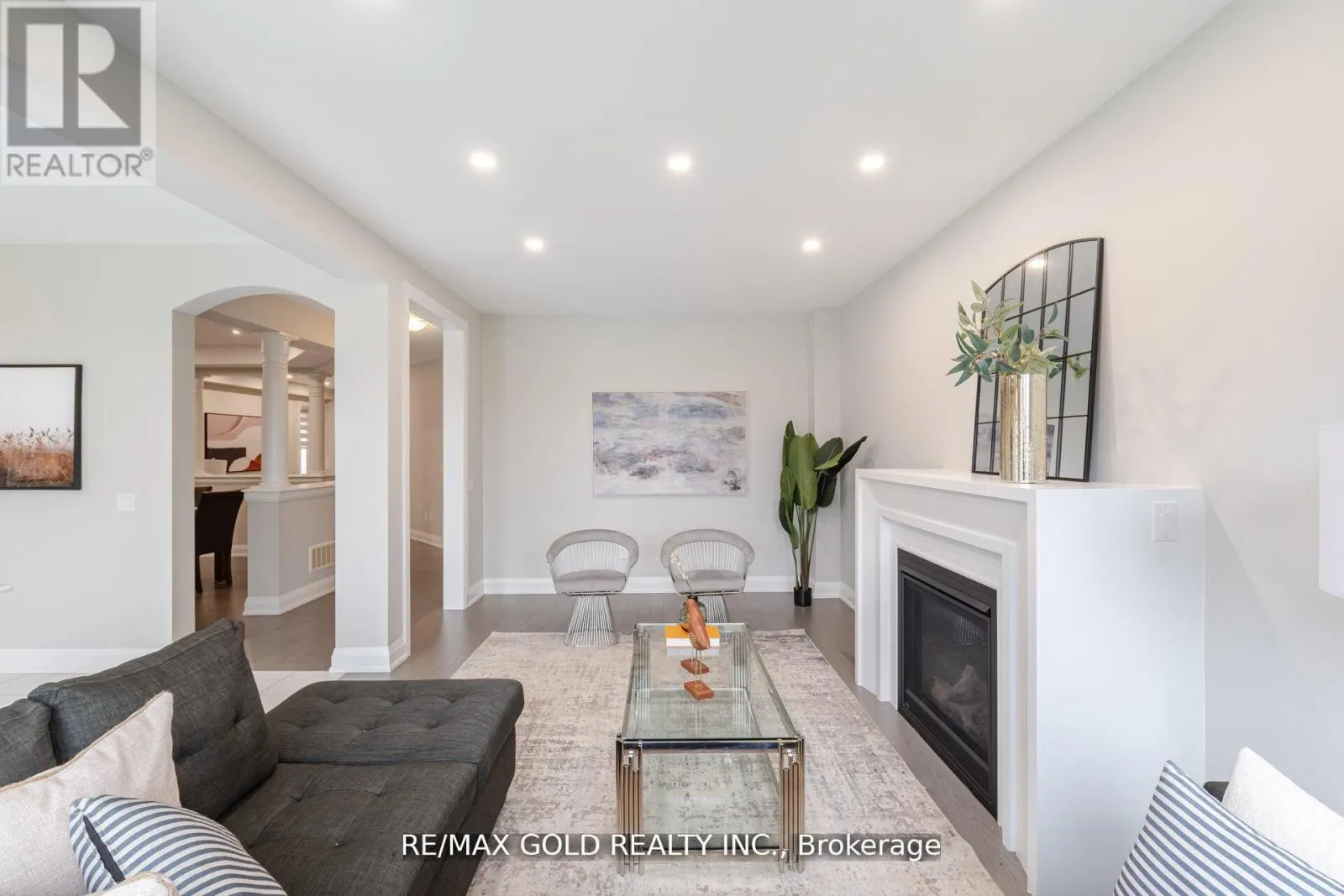 50 DONALD STEWART ROAD