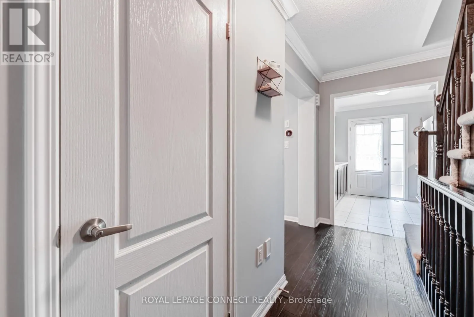 223 WOODLEY CRESCENT