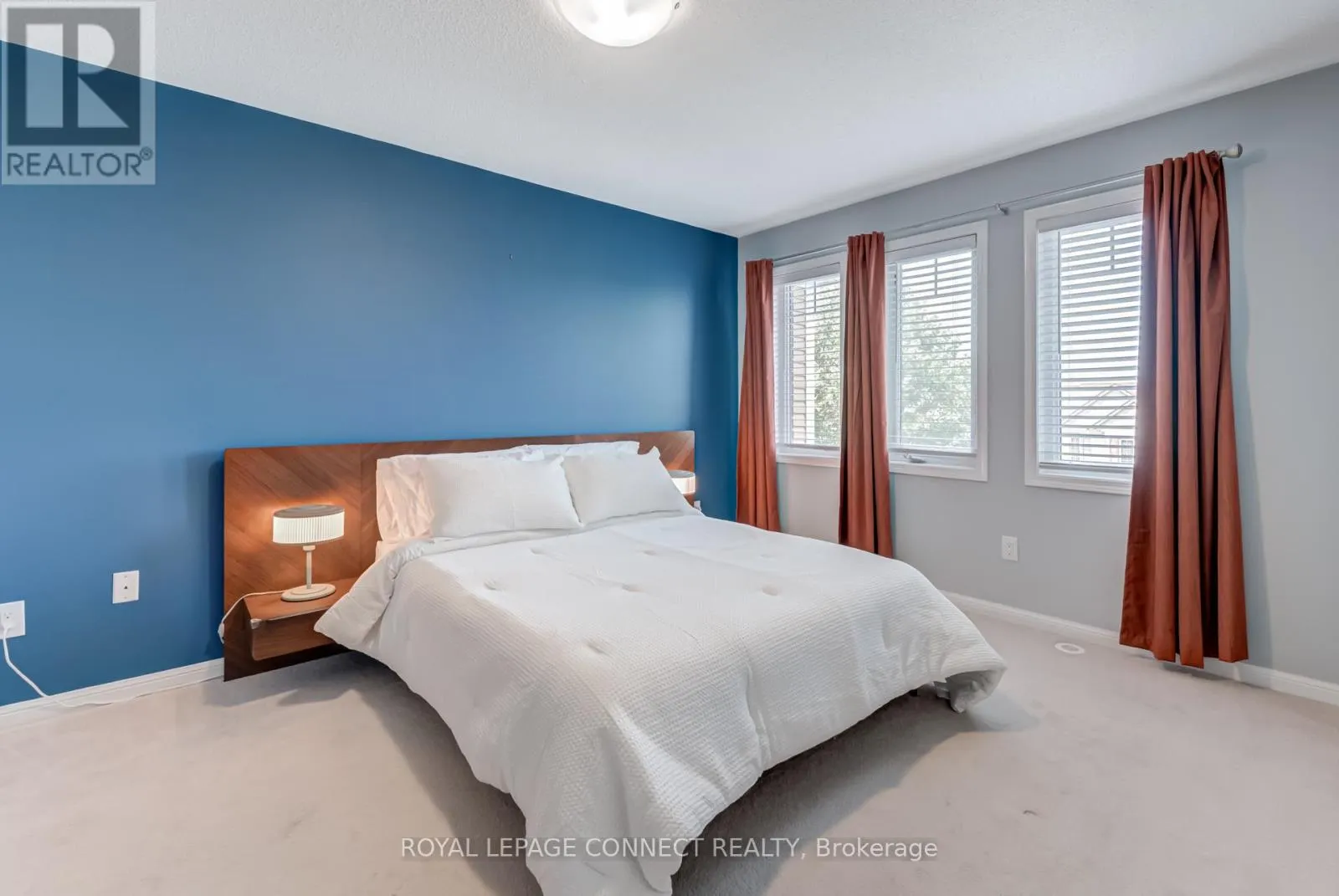 223 WOODLEY CRESCENT