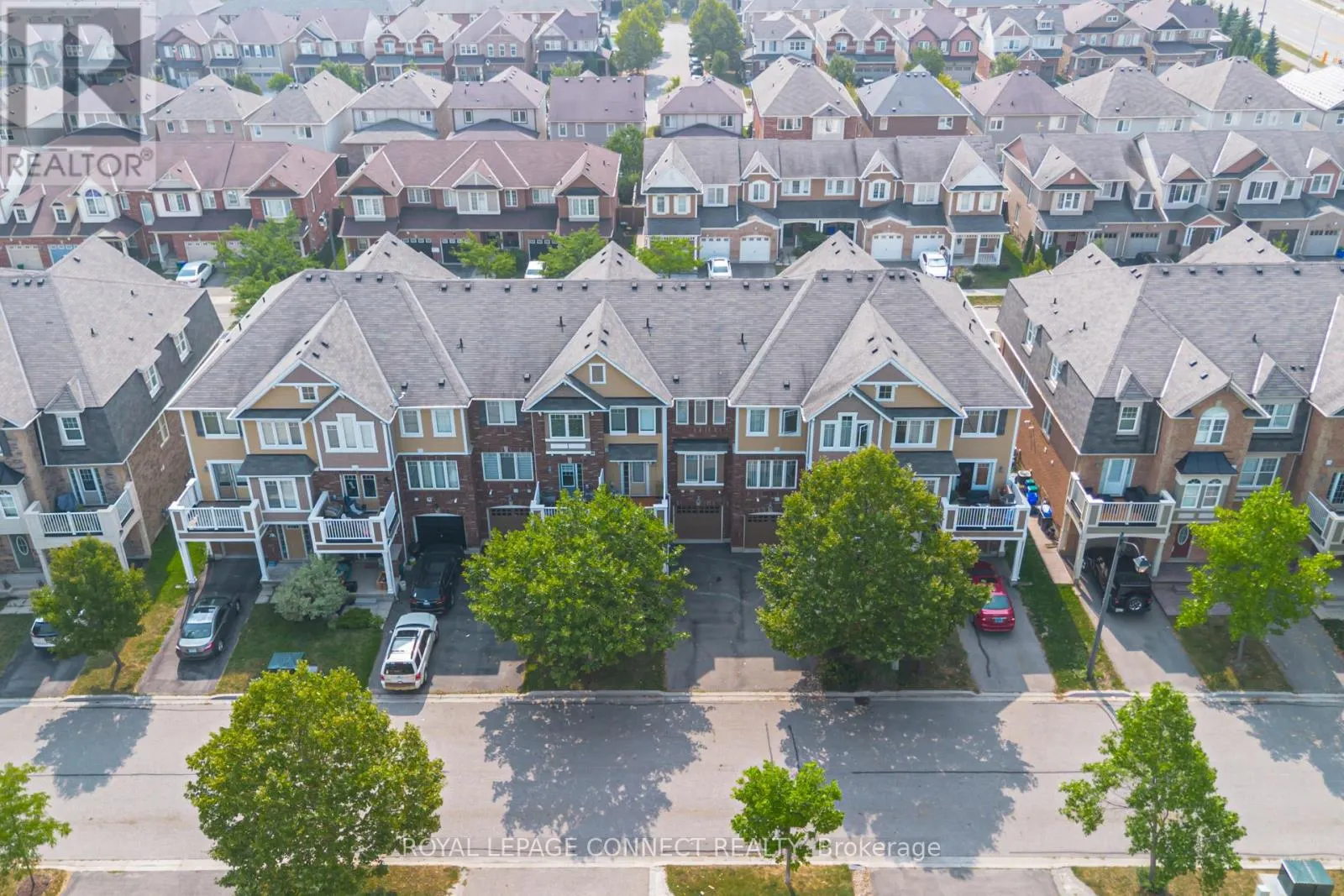 223 WOODLEY CRESCENT