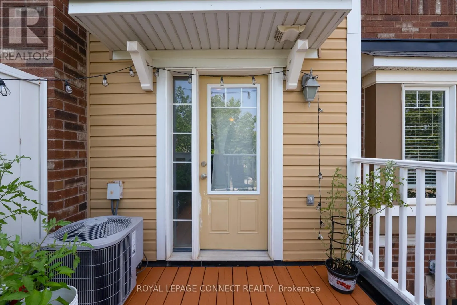 223 WOODLEY CRESCENT