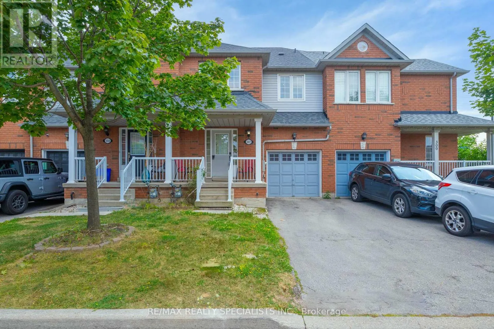 302 BLACK DRIVE