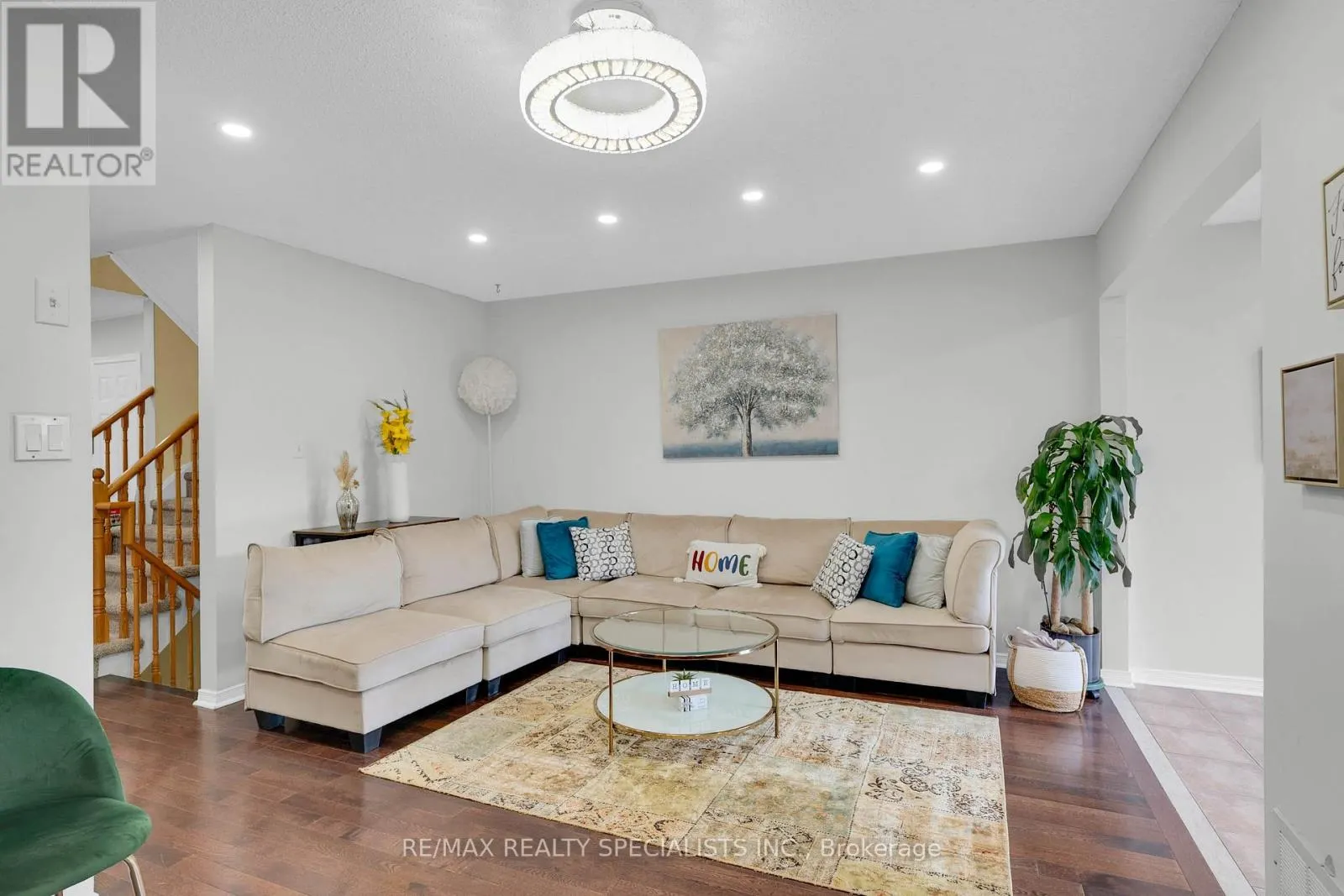 302 BLACK DRIVE