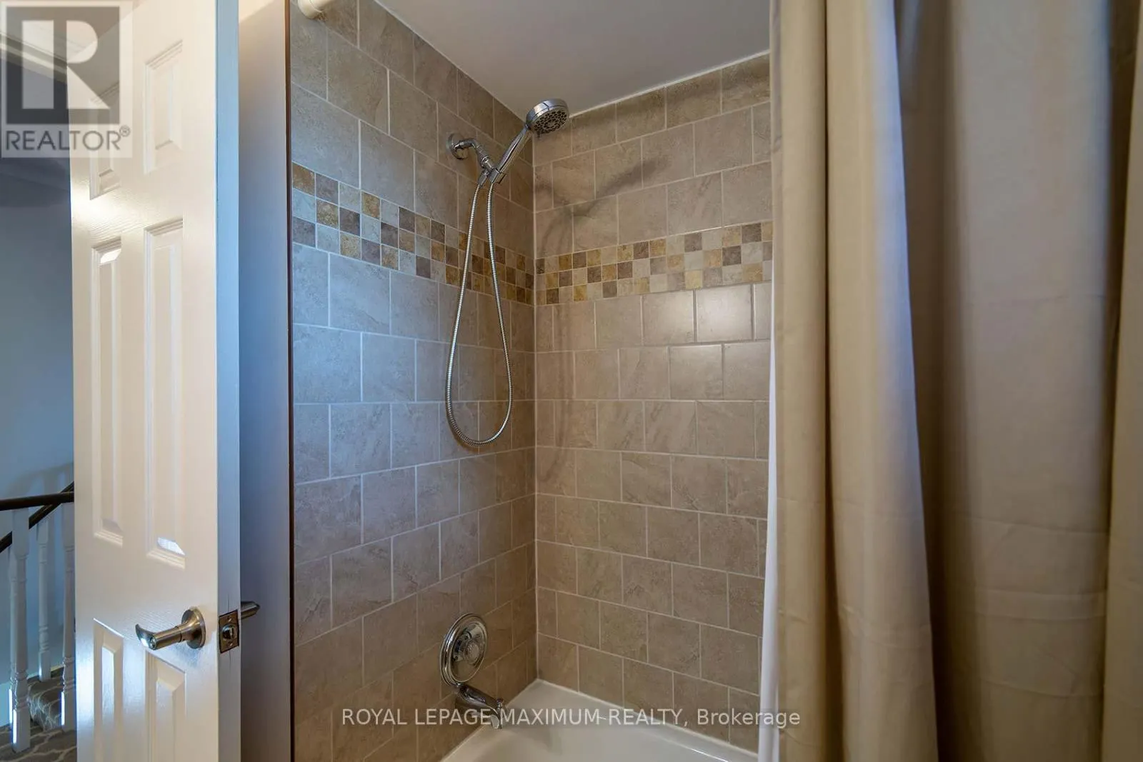 15 GUARDHOUSE DRIVE