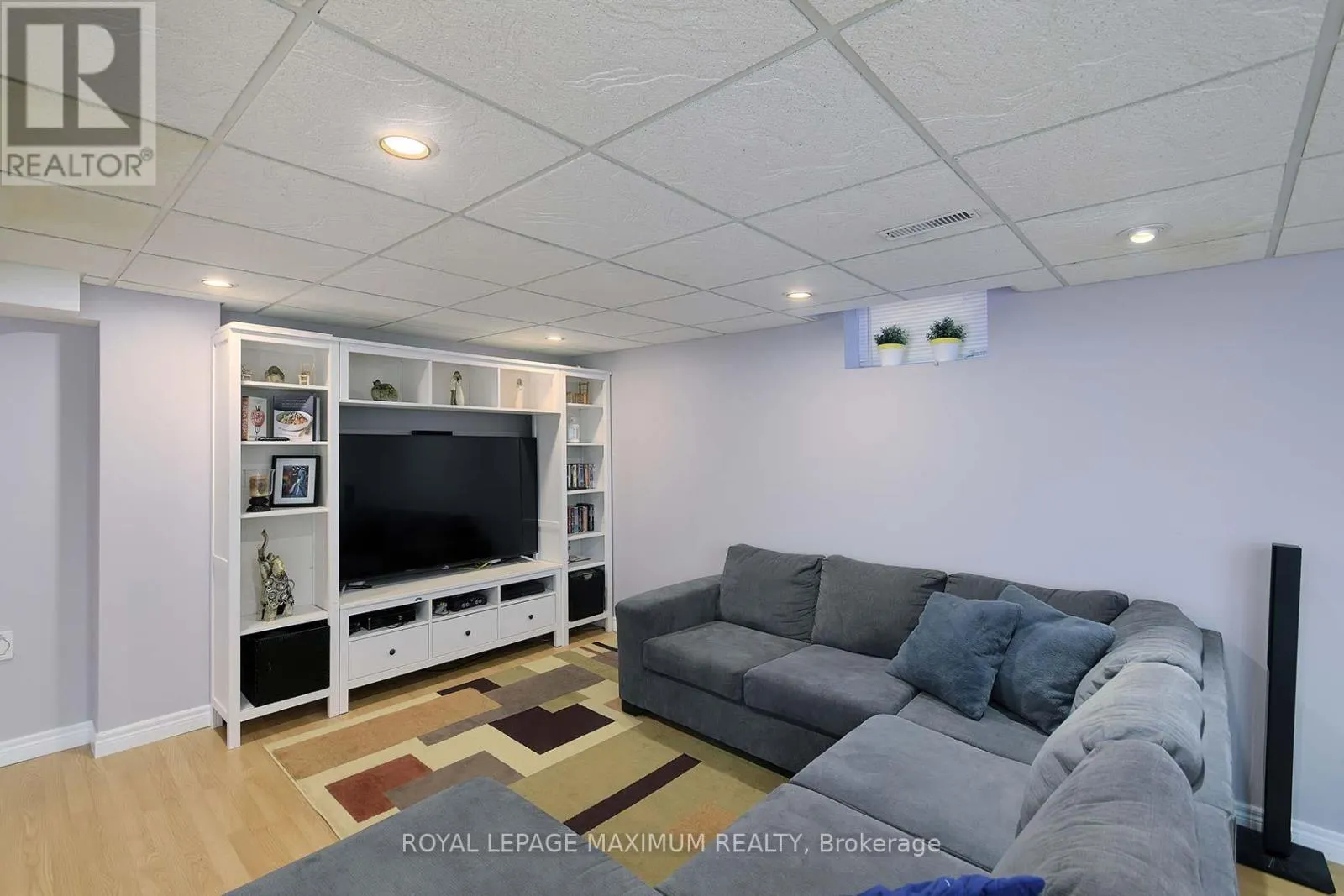 15 GUARDHOUSE DRIVE