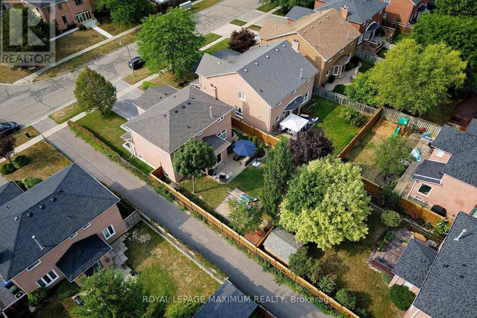 15 GUARDHOUSE DRIVE
