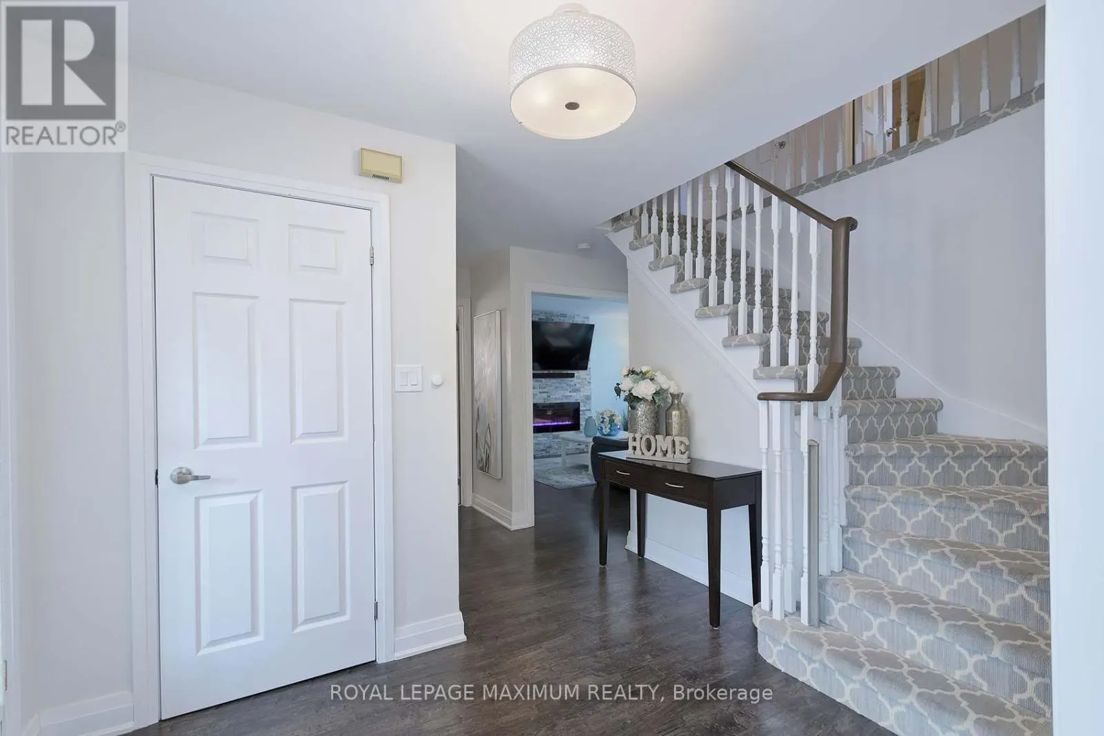 15 GUARDHOUSE DRIVE