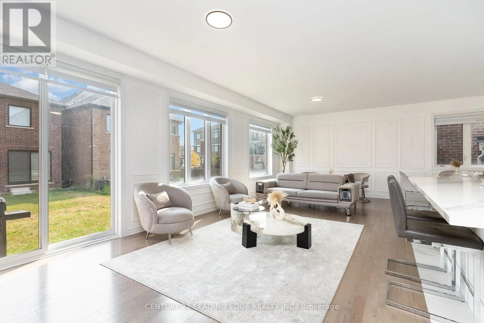 35 PETCH AVENUE