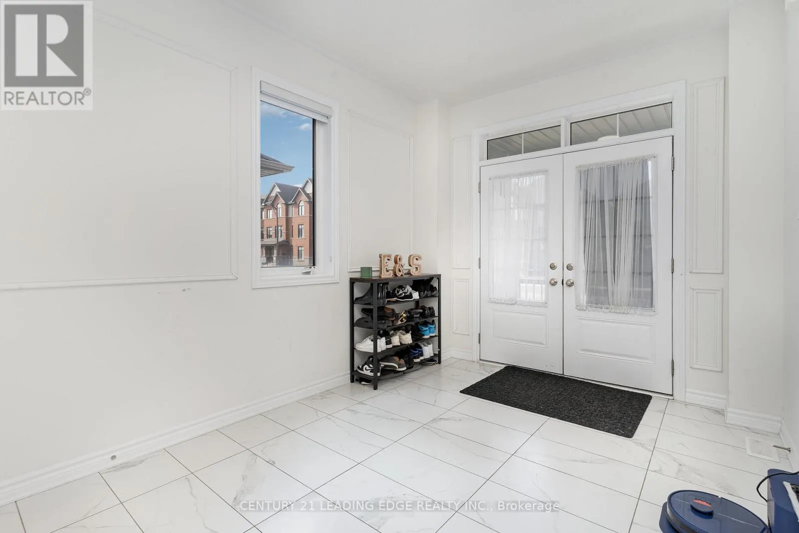 35 PETCH AVENUE