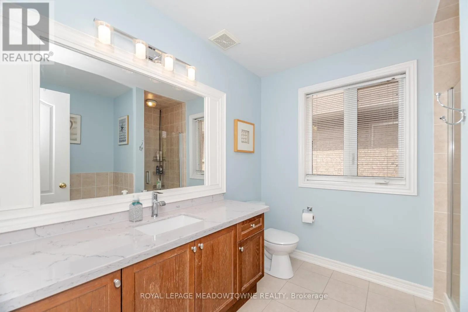 345 BUSSEL CRESCENT