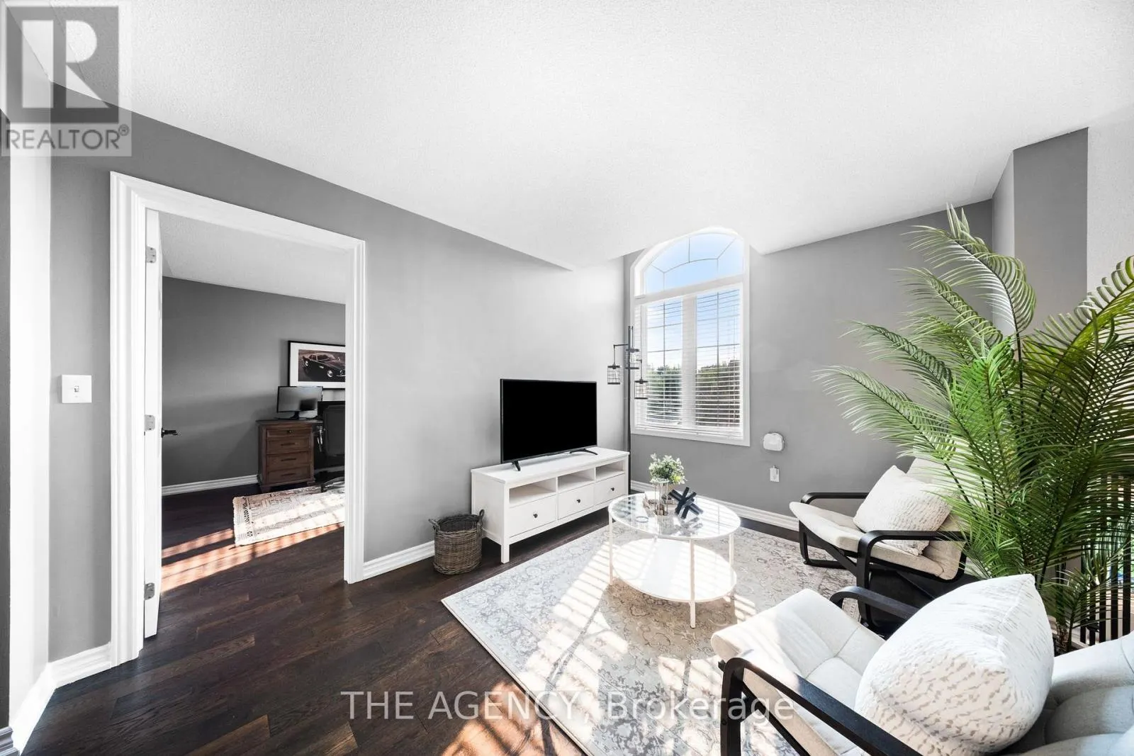 4164 THOMAS ALTON BOULEVARD