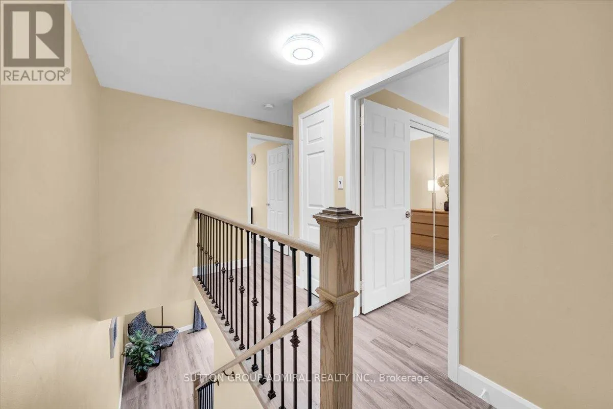 2 - 1159 NOTTINGHAM AVENUE