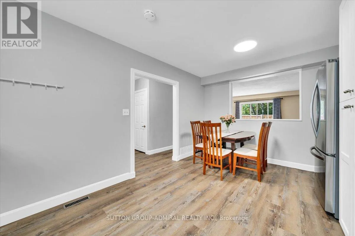 2 - 1159 NOTTINGHAM AVENUE