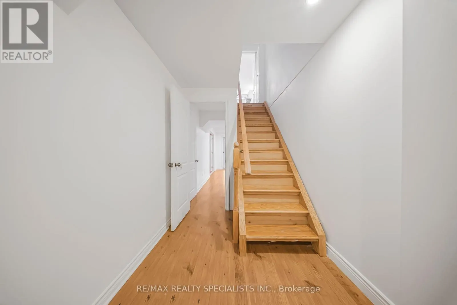 47 WHITBREAD AVENUE