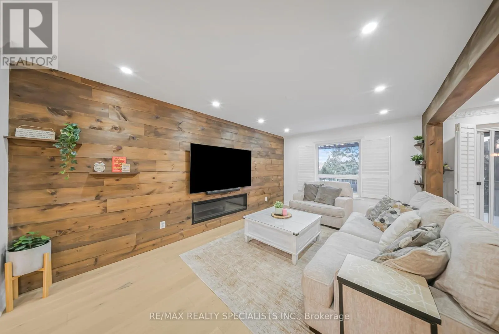 47 WHITBREAD AVENUE