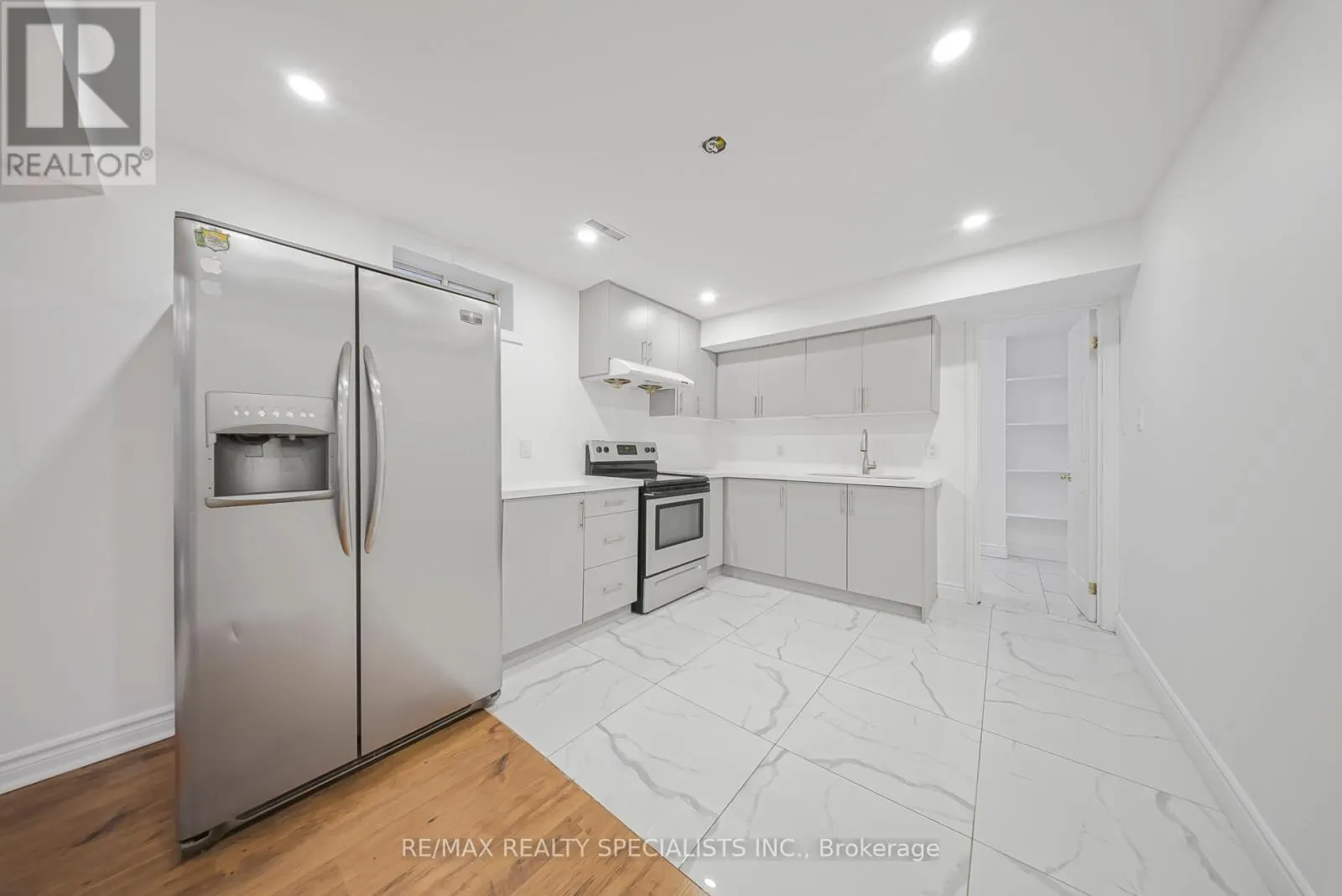 47 WHITBREAD AVENUE