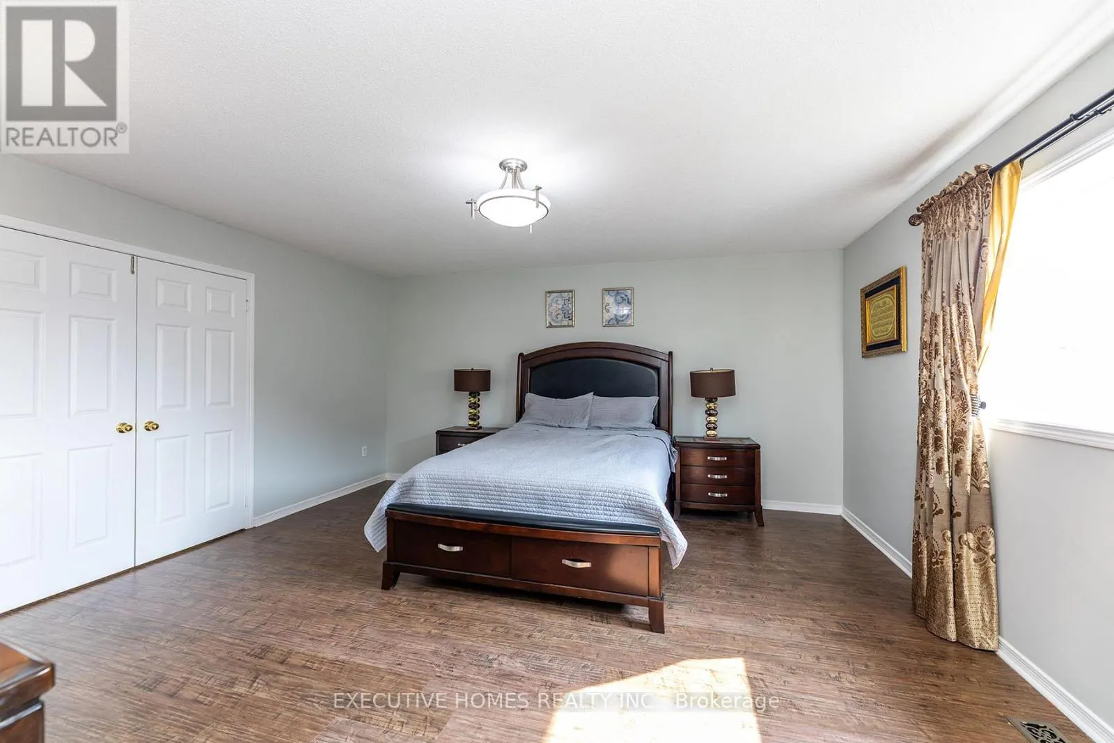 416 HOBBS CRESCENT
