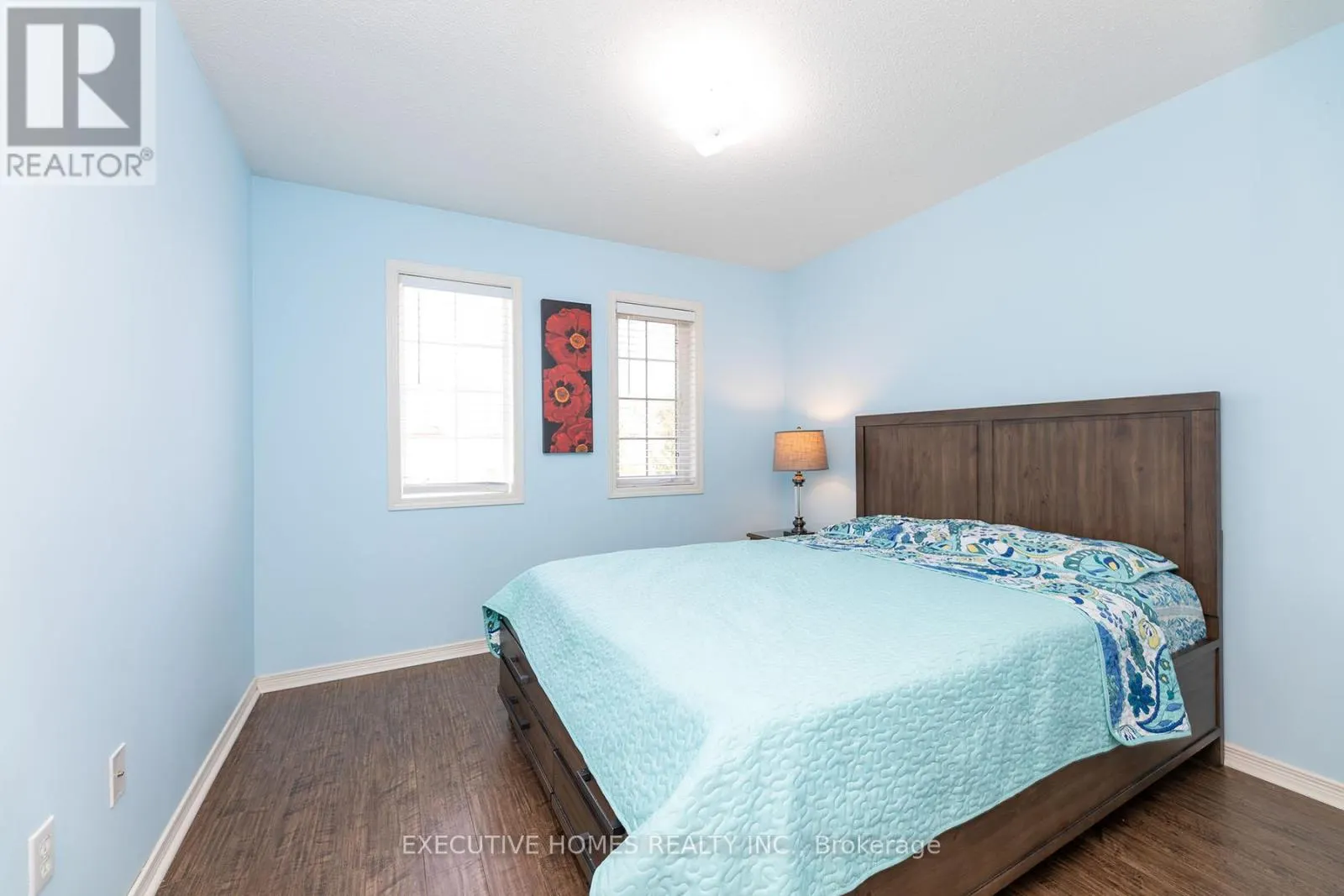 416 HOBBS CRESCENT