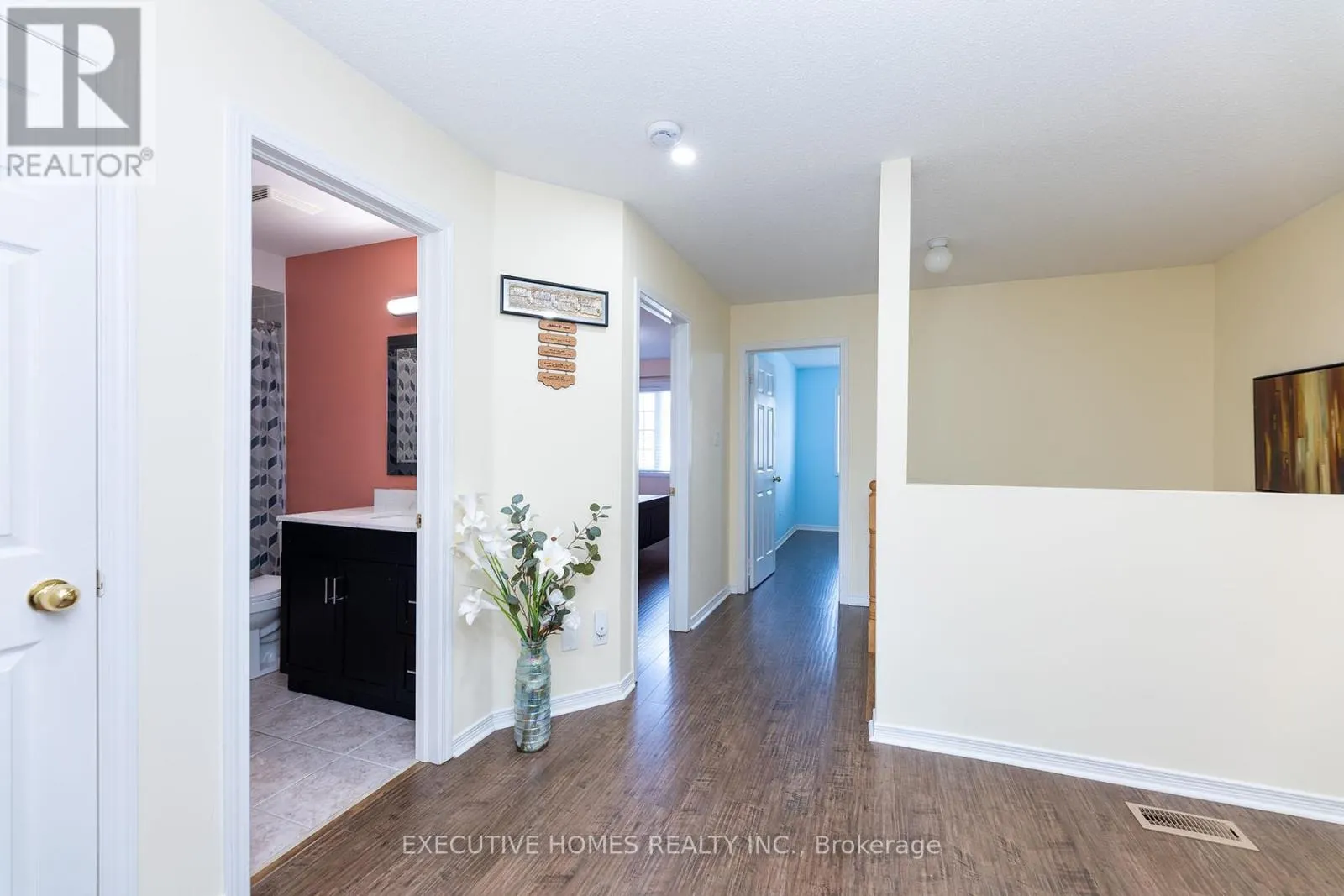 416 HOBBS CRESCENT
