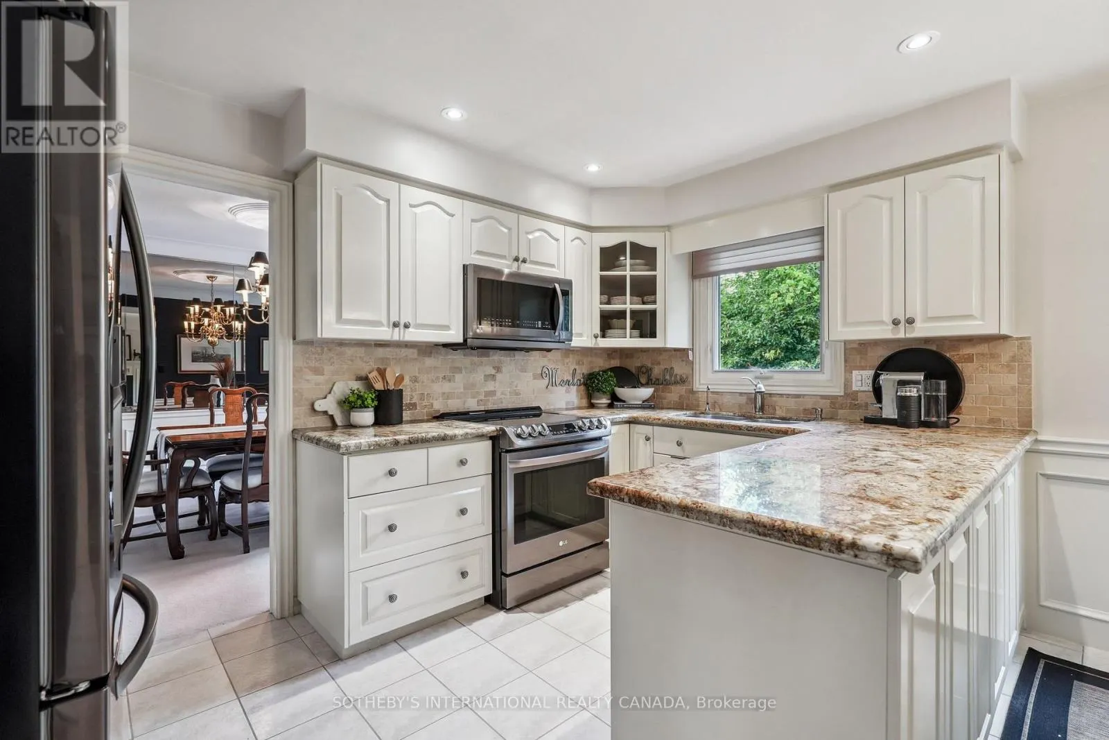 1926 KERNS ROAD
