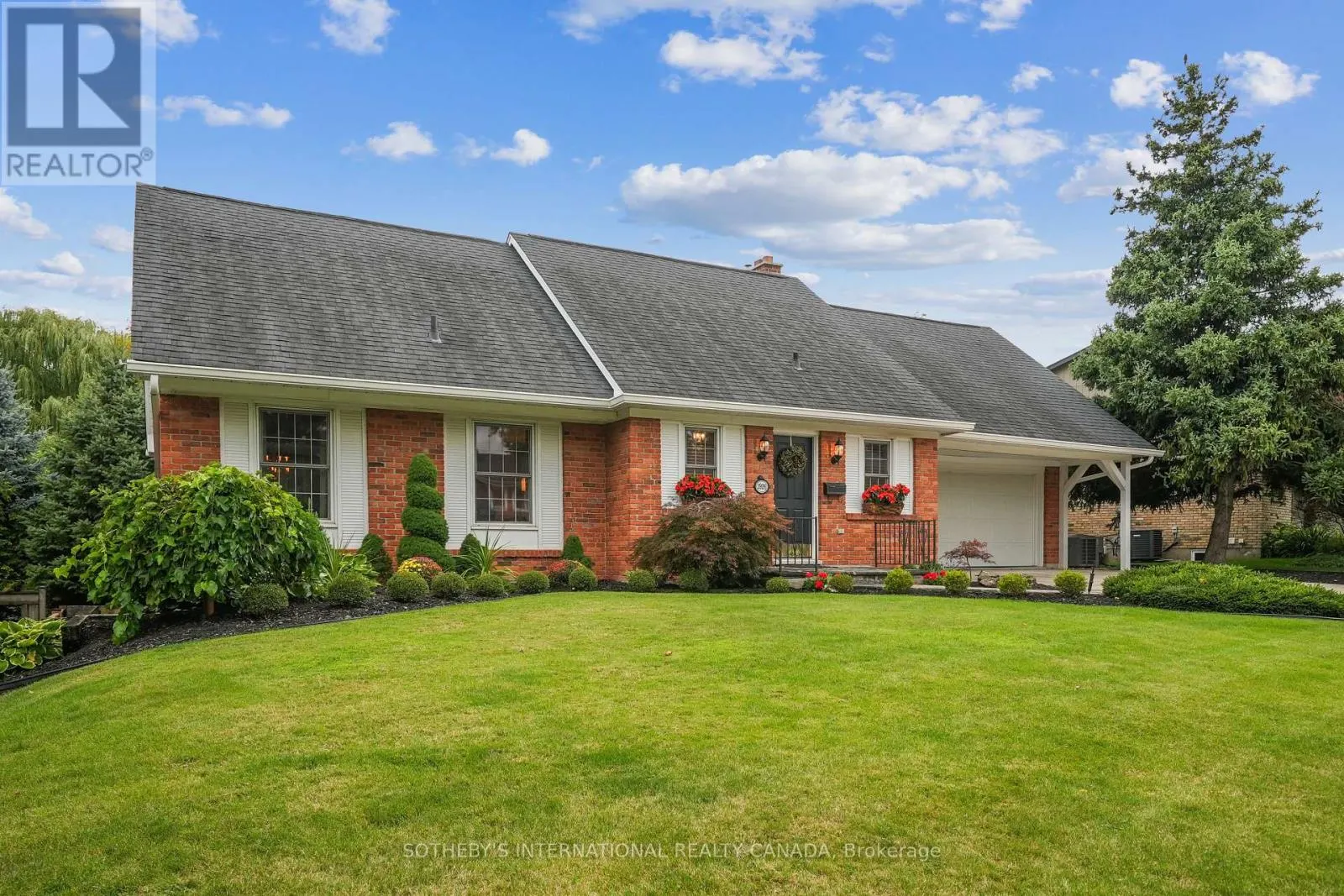 1926 KERNS ROAD