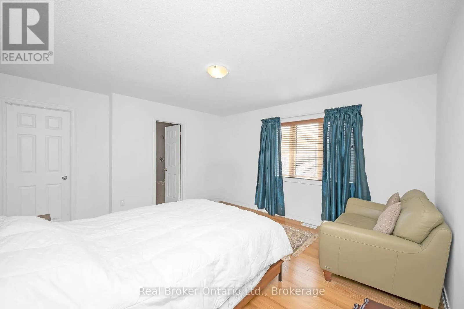 3900 KOENIG ROAD