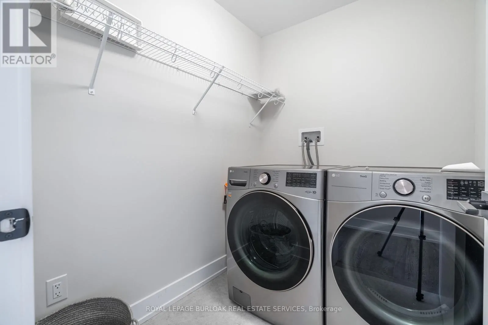 24 - 2273 TURNBERRY ROAD