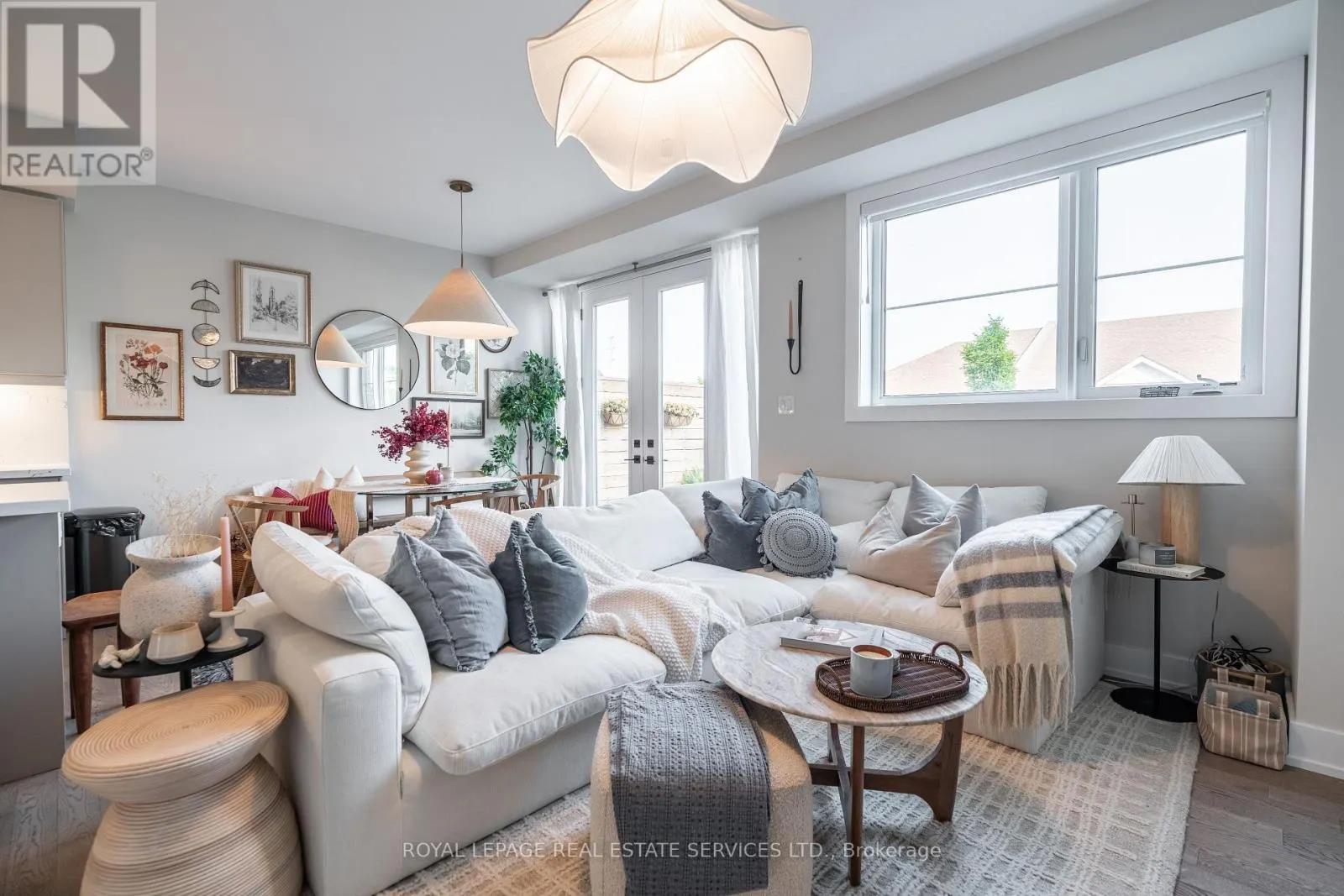 24 - 2273 TURNBERRY ROAD