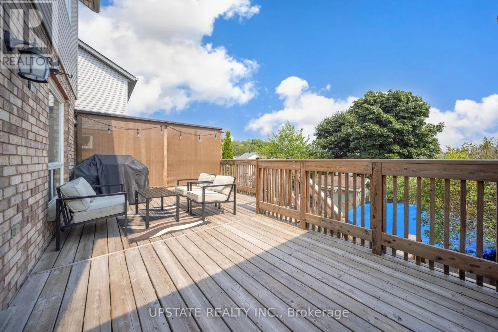 16 SETTLERS ROAD